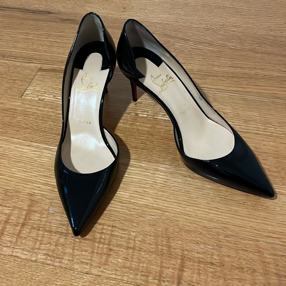 Christian Louboutin Patent Leather Pointed Toe Heels - Picture 1 of 4